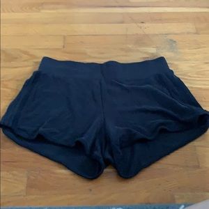 SUPER CUTE ATHLETA COMFY SHORTS!